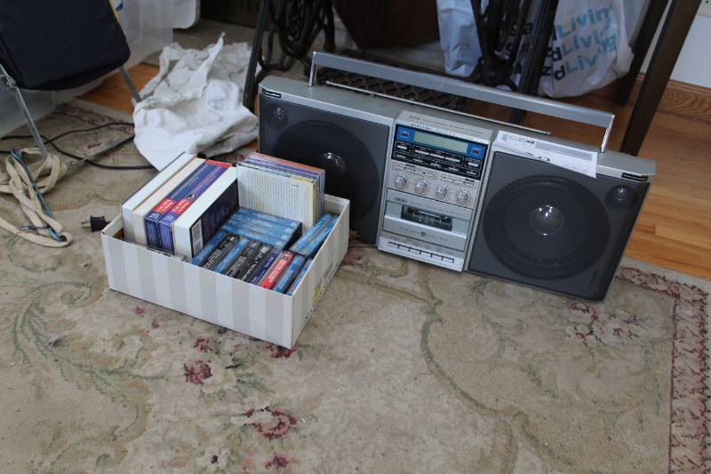 lot 128 image: GE Portable AMFMCassette Player, Cassette Tapes