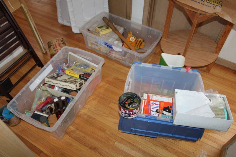 lot 141 image: Old Collectibles, Games, Poker Chips, Miniature Kitchenware Set, Frisbees, Bat, Dolls, Baseballs, And More
