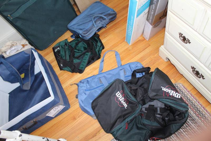 lot 157 image: Dufflebags