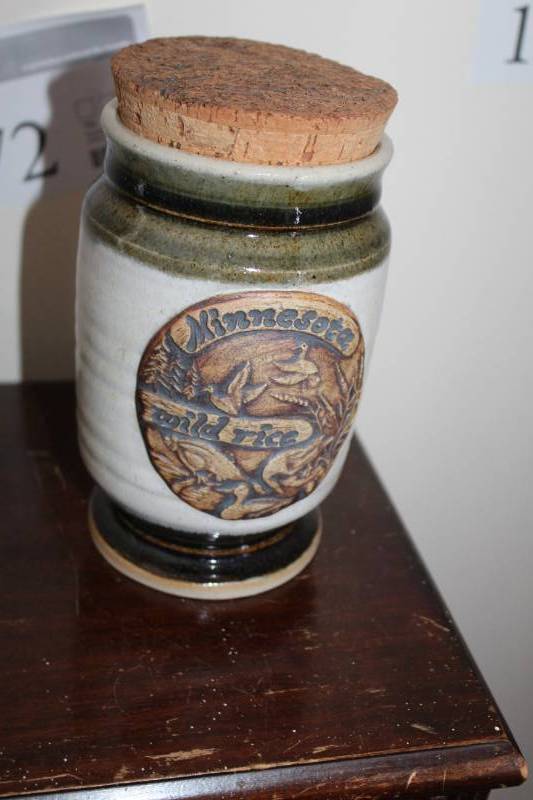 lot 178 image: Minnesota Wild Rice Porcelain Jar with Cork Lid
