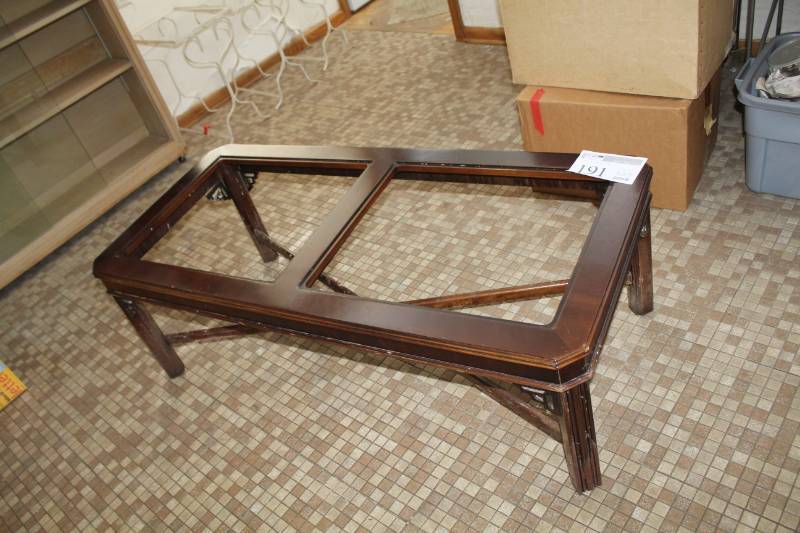 lot 191 image: Glass-Top Wood Coffee Table