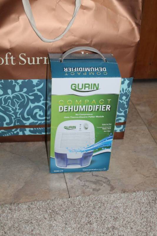 lot 208 image: Gurin Compact Dehumidifier