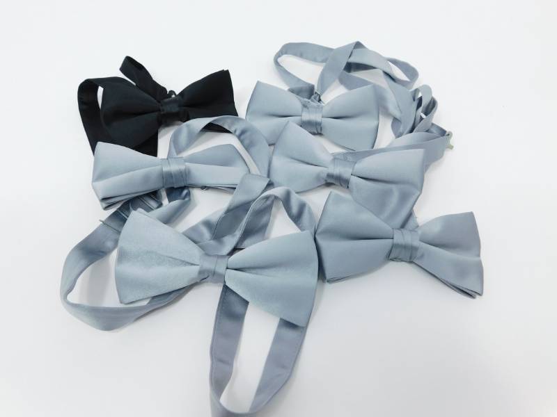 lot 95 image: Ties & Bow Ties For Weddings, Proms & All Special Occasions
