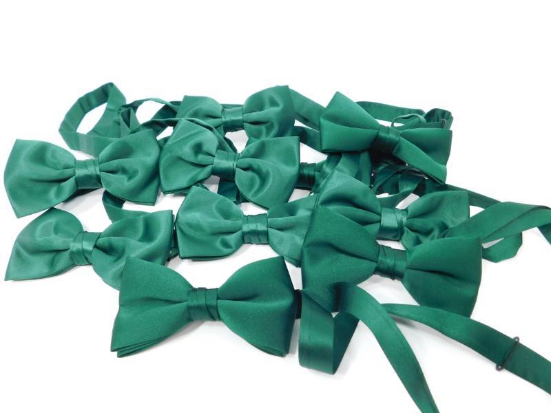 lot 97 image: Ties & Bow Ties For Weddings, Proms & All Special Occasions