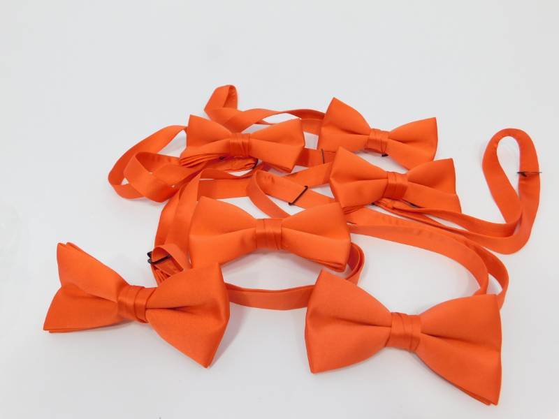 lot 121 image: Ties & Bow Ties For Weddings, Proms & All Special Occasions
