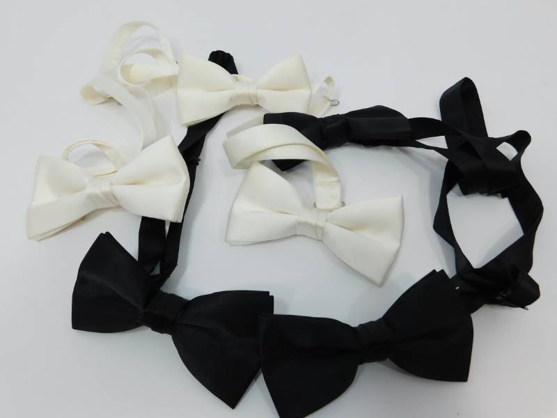 lot 127 image: Ties & Bow Ties For Weddings, Proms & All Special Occasions