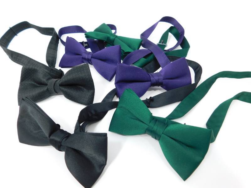 lot 137 image: Ties & Bow Ties For Weddings, Proms & All Special Occasions