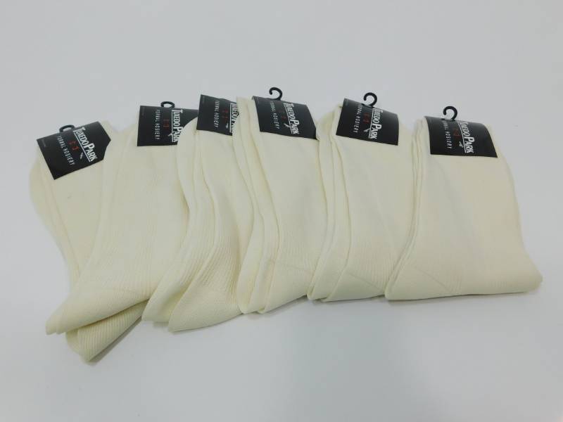 lot 143 image: Mens White Socks For Weddings, Proms & All Special Occasions