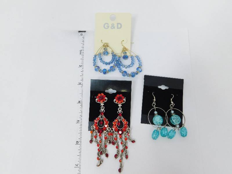lot 54 image: Pierced Earrings For Special Occasions