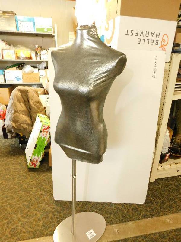 lot 247 image: Mannequin Form