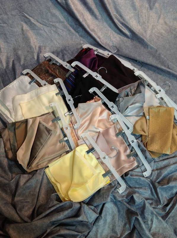 lot 229 image: Tuxedo Pocket Squares