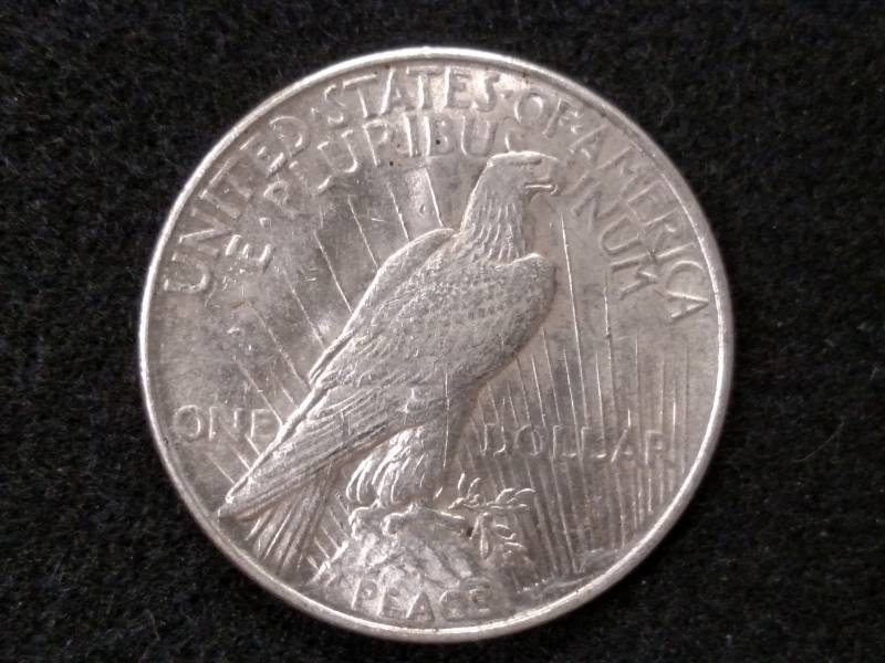1922 Peace Silver Dollar...