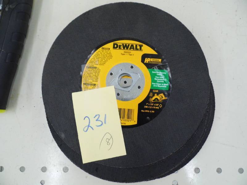 Lot of 8 DeWalt Grinding Disks