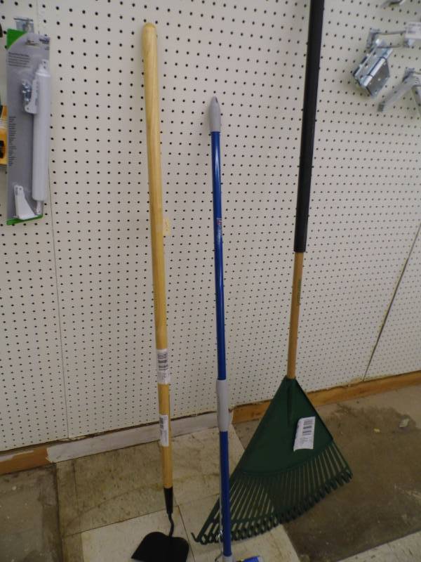 Rake -Hoe - Mop
