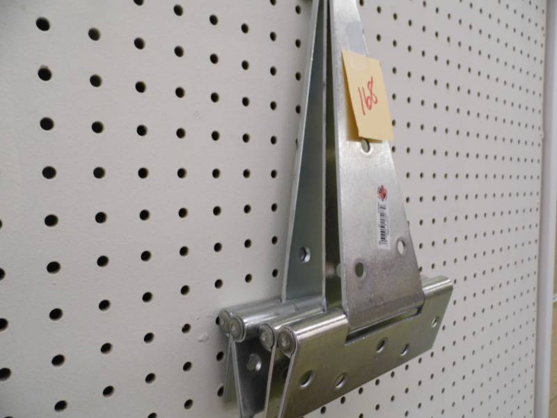 Lot of 4 Hinges
