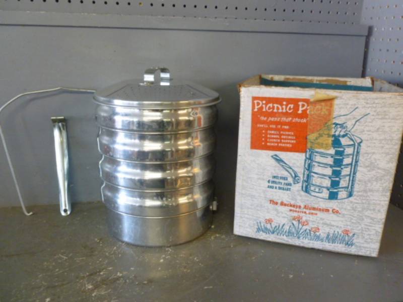 Vintage Picnic Set