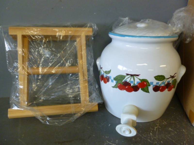 Crock Cooler