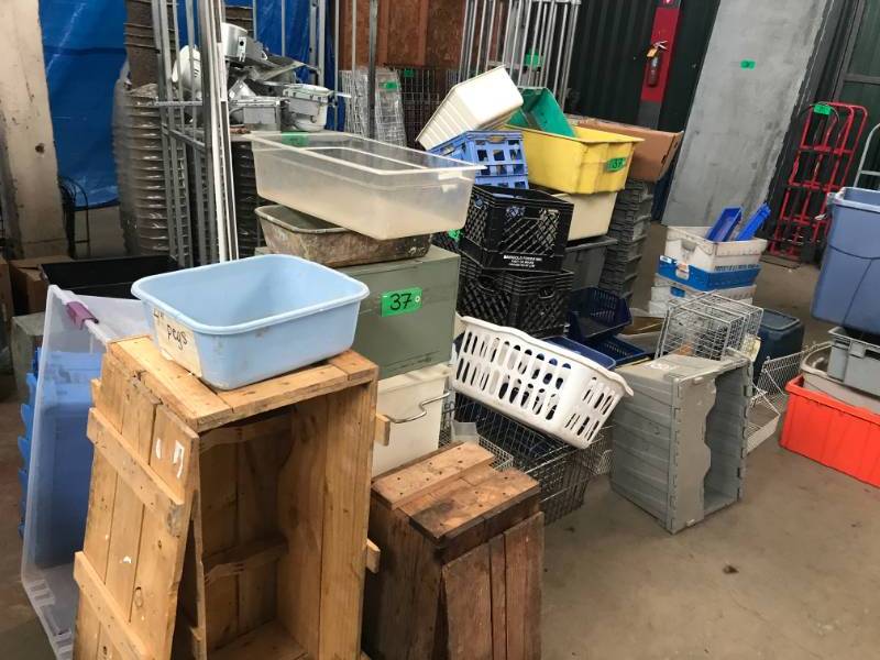 lot 37 image: Lot of Various Totes & Tubs