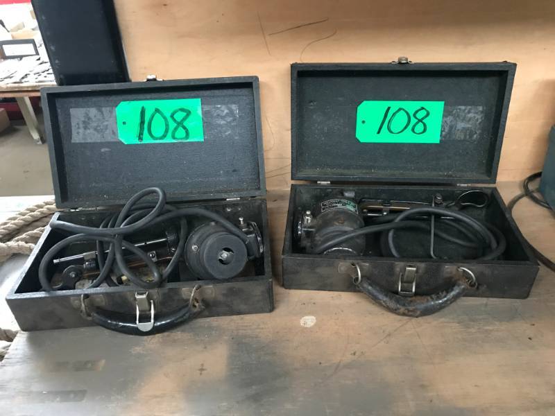 lot 108 image: Two HullHurst Tools in cases