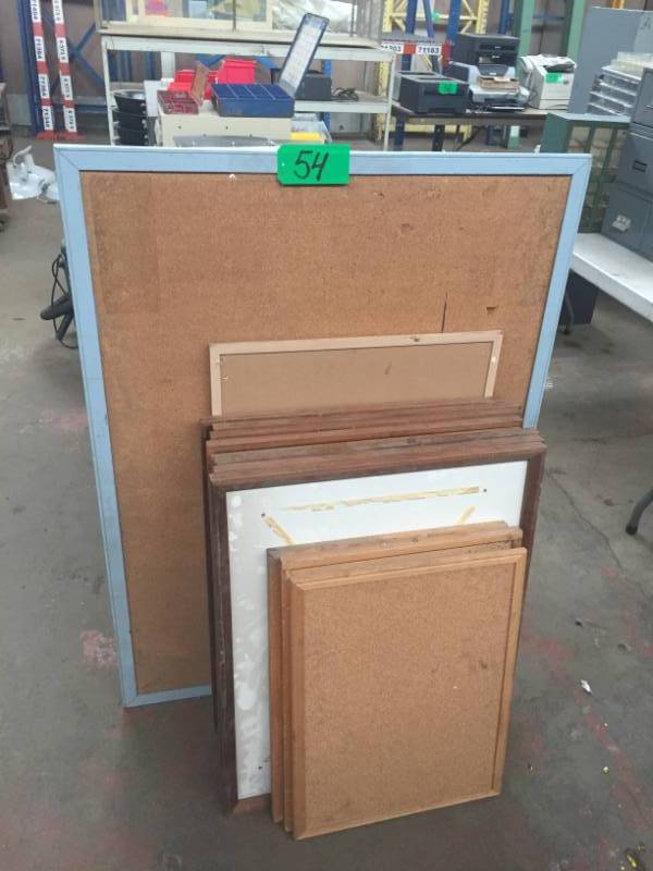 lot 54 image: Lot of 14 Message Board signs