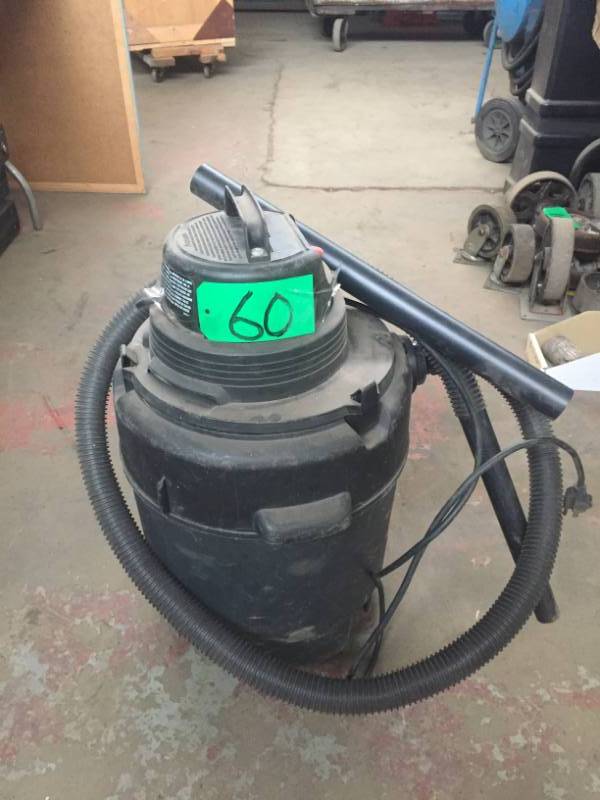 lot 60 image: Shop Vac
