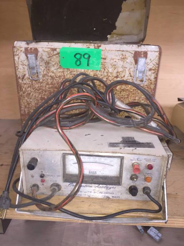 lot 89 image: Combustion Analyzer