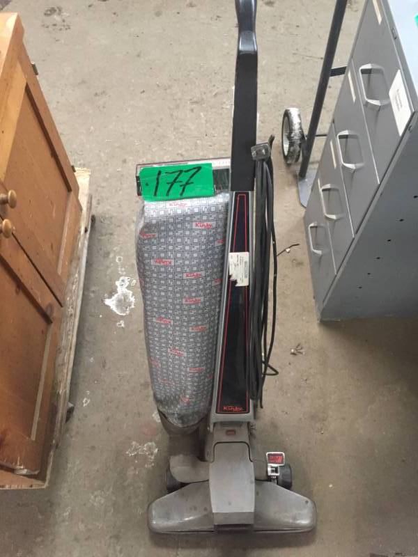 lot 177 image: Kirby Vacuum Heritage II