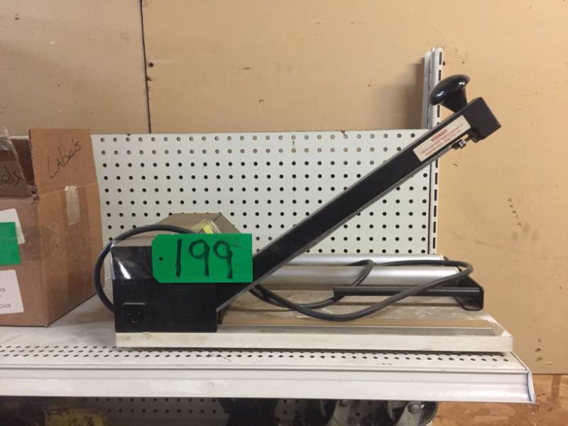 lot 199 image: Sealer Model 55