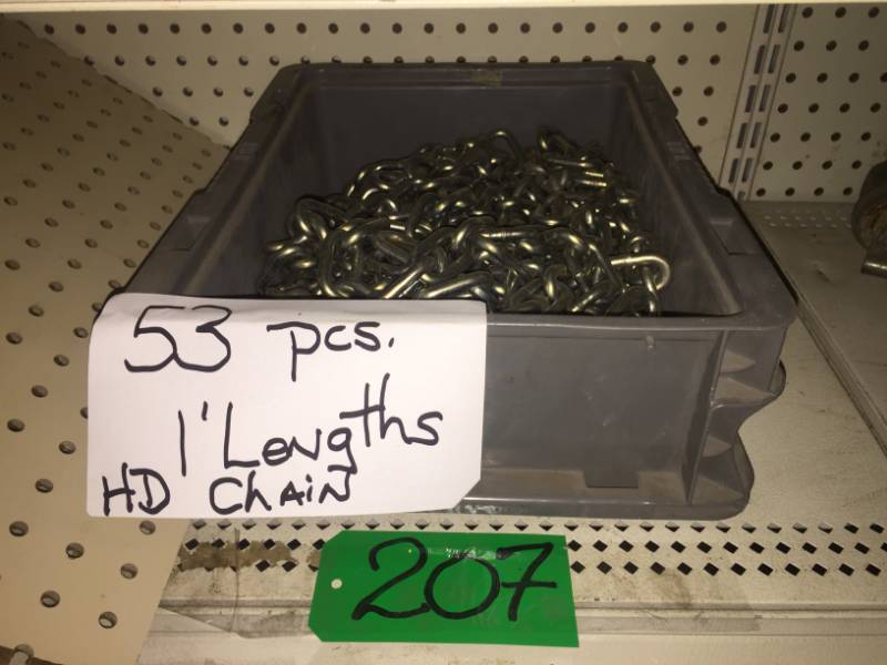 lot 207 image: 53 pcs heavy duty chain