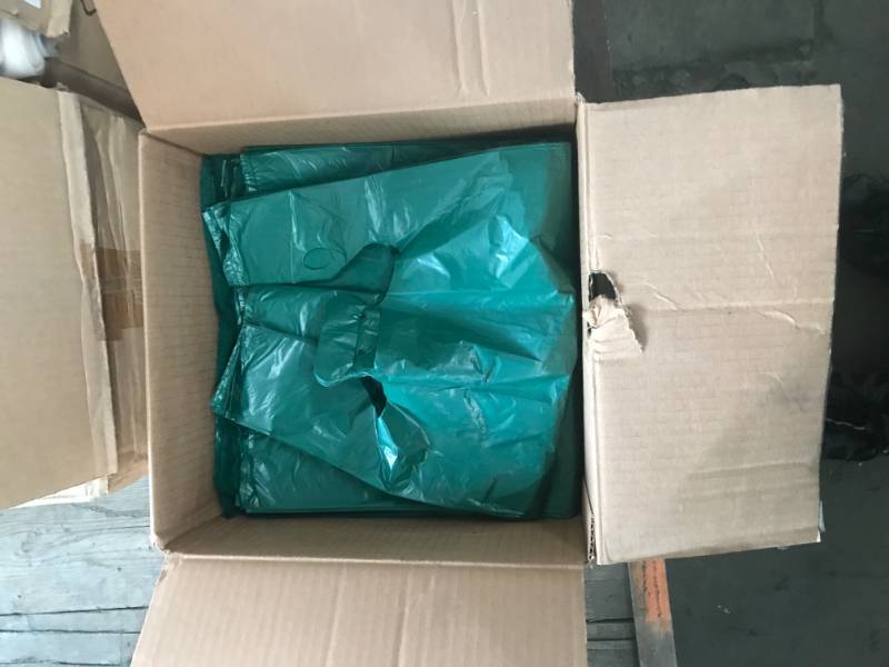 lot 118 image: Grocery ( T shirt) bags
