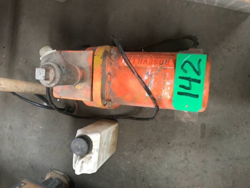 lot 142 image: Water Pump