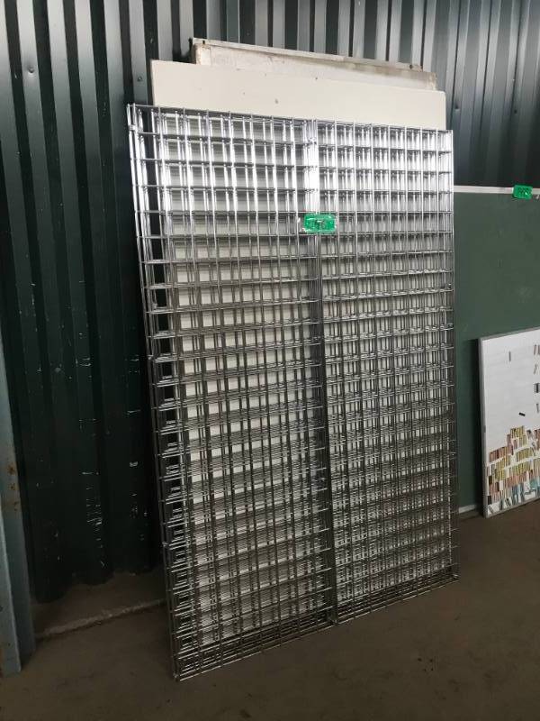 lot 146 image: Chrome Grid Wall 24x72