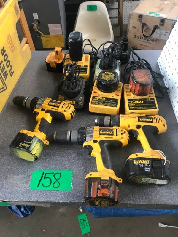lot 158 image: DeWalt Cordless Drill Guns and battery chargers