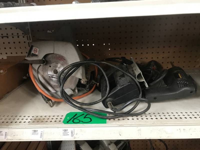 lot 165 image: Lot of 4 power tools SkilSaw, drills and jigsaw