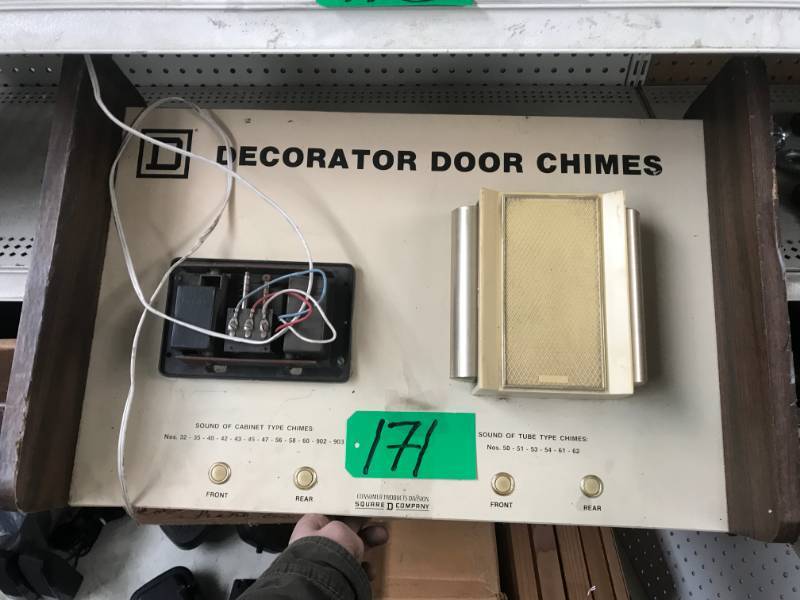 lot 171 image: Door Chimes  Front & Back Door
