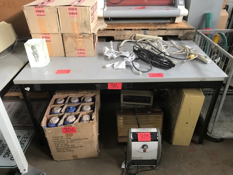 lot 316 image: Super HD Folding Table (Industrial)