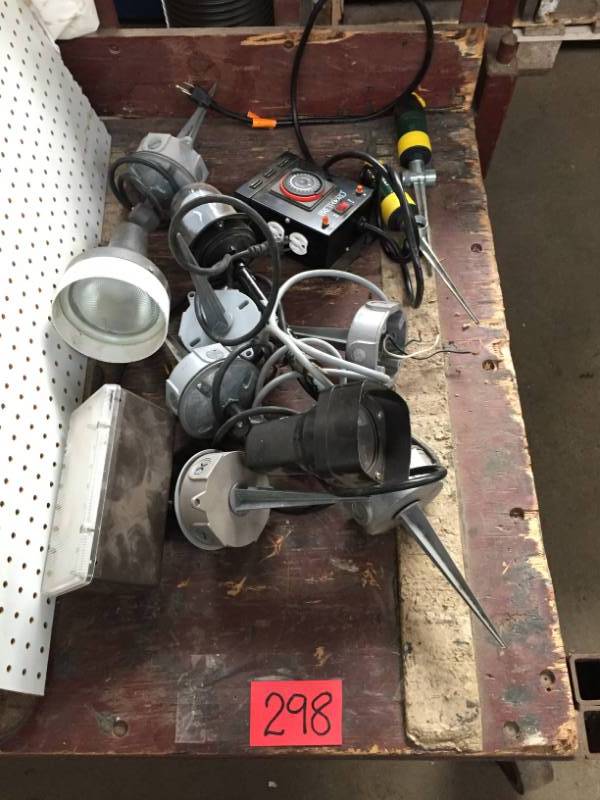 lot 298 image: Outdoor Ground Lites (6) & Sprinkler Stems (2) & Bretford Timer E22778 Clock Operated Switch (works)