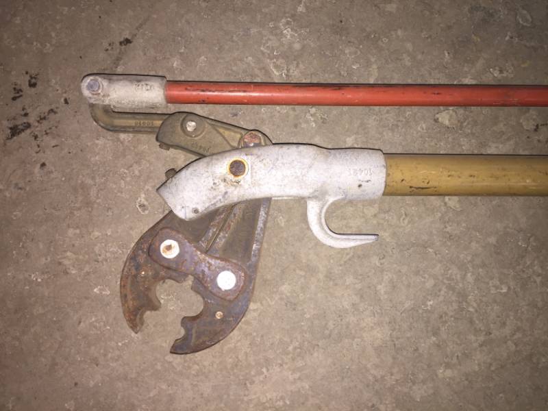 lot 179 image: Burndy Fuse Testerremoval tool