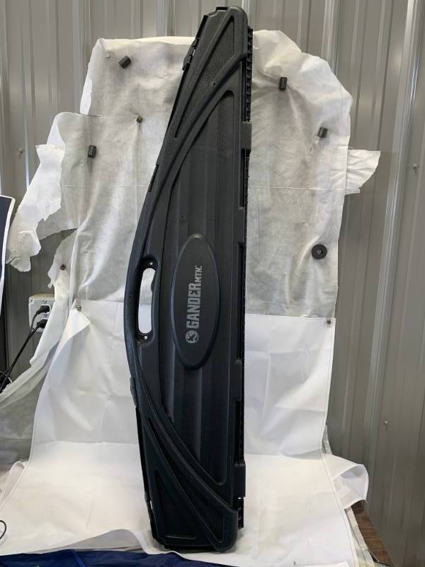 lot 15 image: Gander Mountain Rifle Case