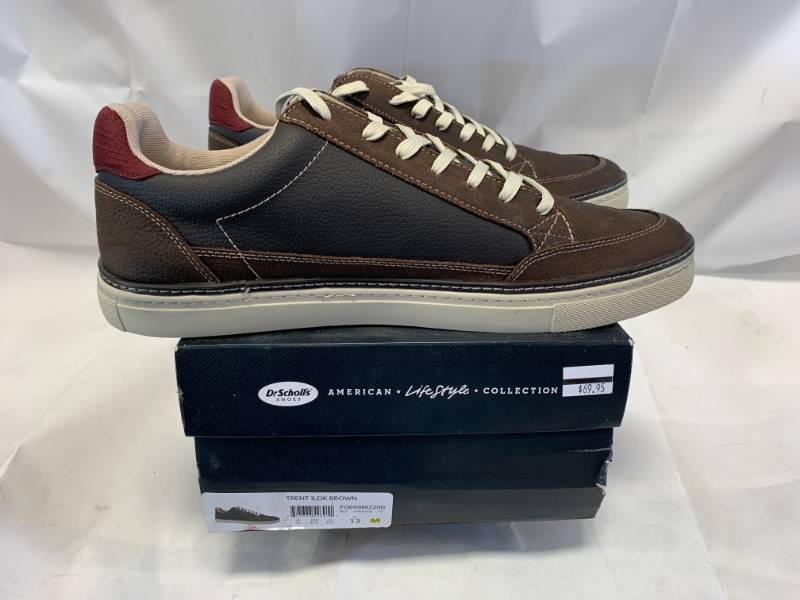 lot 31 image: Mens Size 13 Dr Scholls Shoes