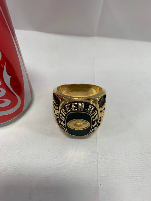 lot 36 image: Large Green Bay Packers Ring