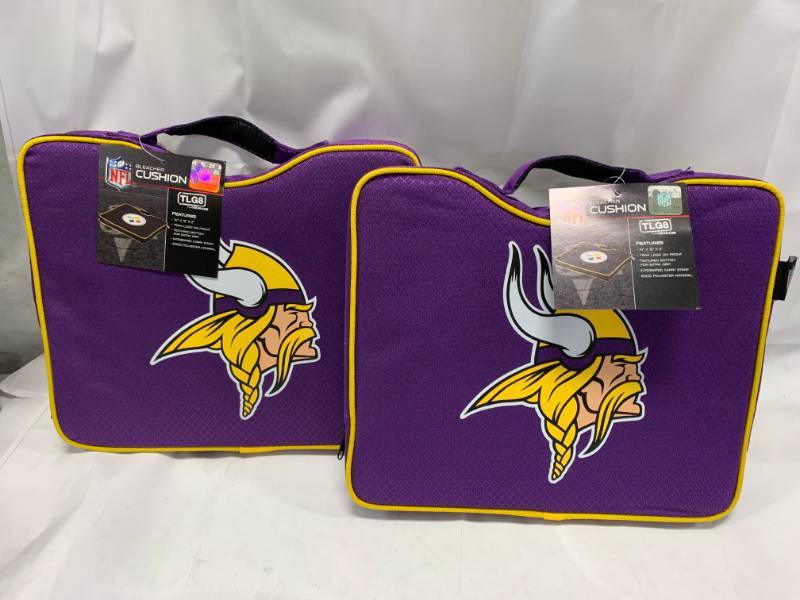 lot 74 image: Lot of 2 Minnesota Vikings Seat Cushions
