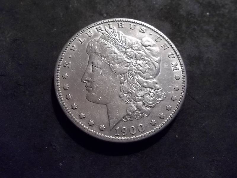 1900 S  Morgan Silver Dollar