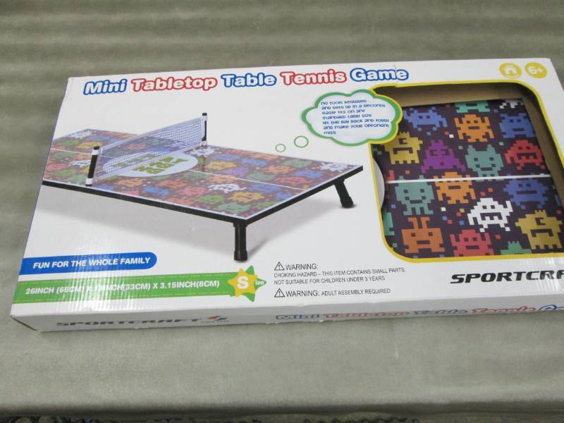 Mini Tabletop Table Tennis Game NIB...