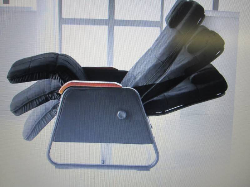 Zero Gravity Chair open box Retail ...