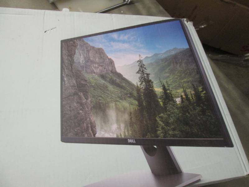 Dell 27 inch Full HD LED Monitor op...