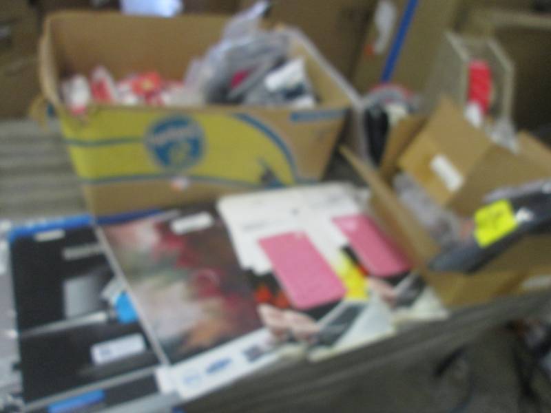 Mixed Lot of Screen protectors, Vid...