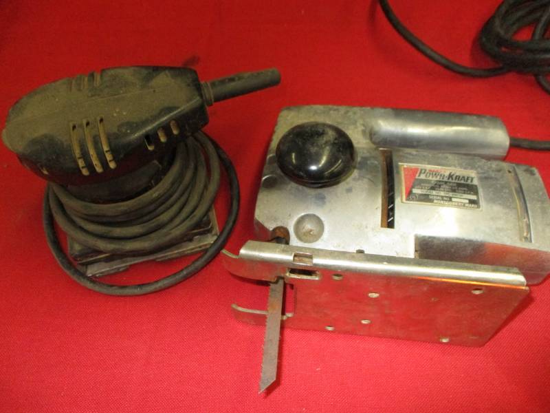lot 1 image: Sabre Saw and Sander
