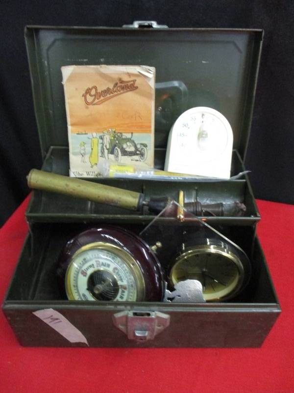 lot 28 image: Antique Stellar Germany Berometer, Money Box, Timer, Clock, Old books and more