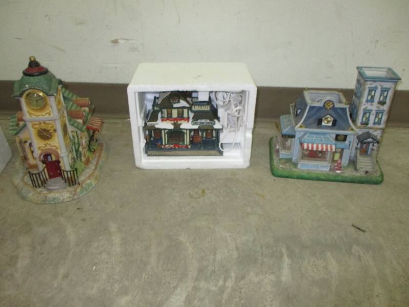 lot 93 image: Village Houses